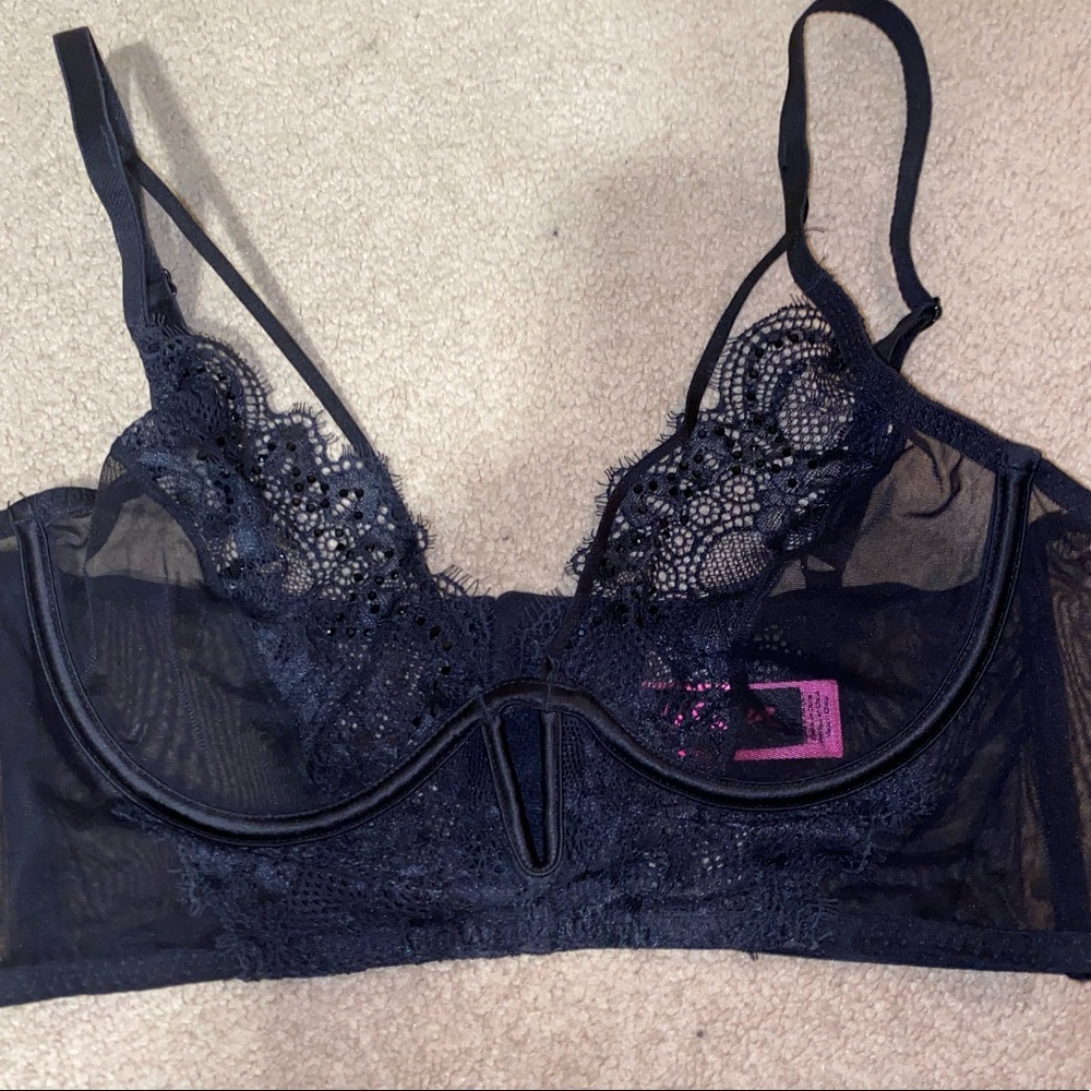 ✨2 for 32$La Senza bra size small/34B